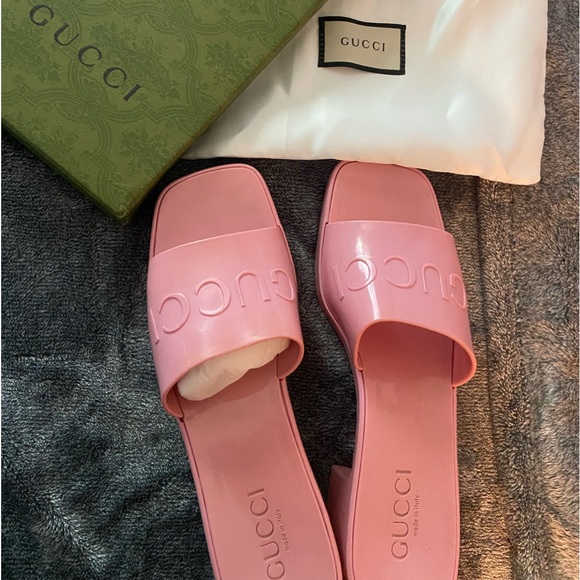 Authentic Gucci Sandals 💕 - Picture 3 of 17